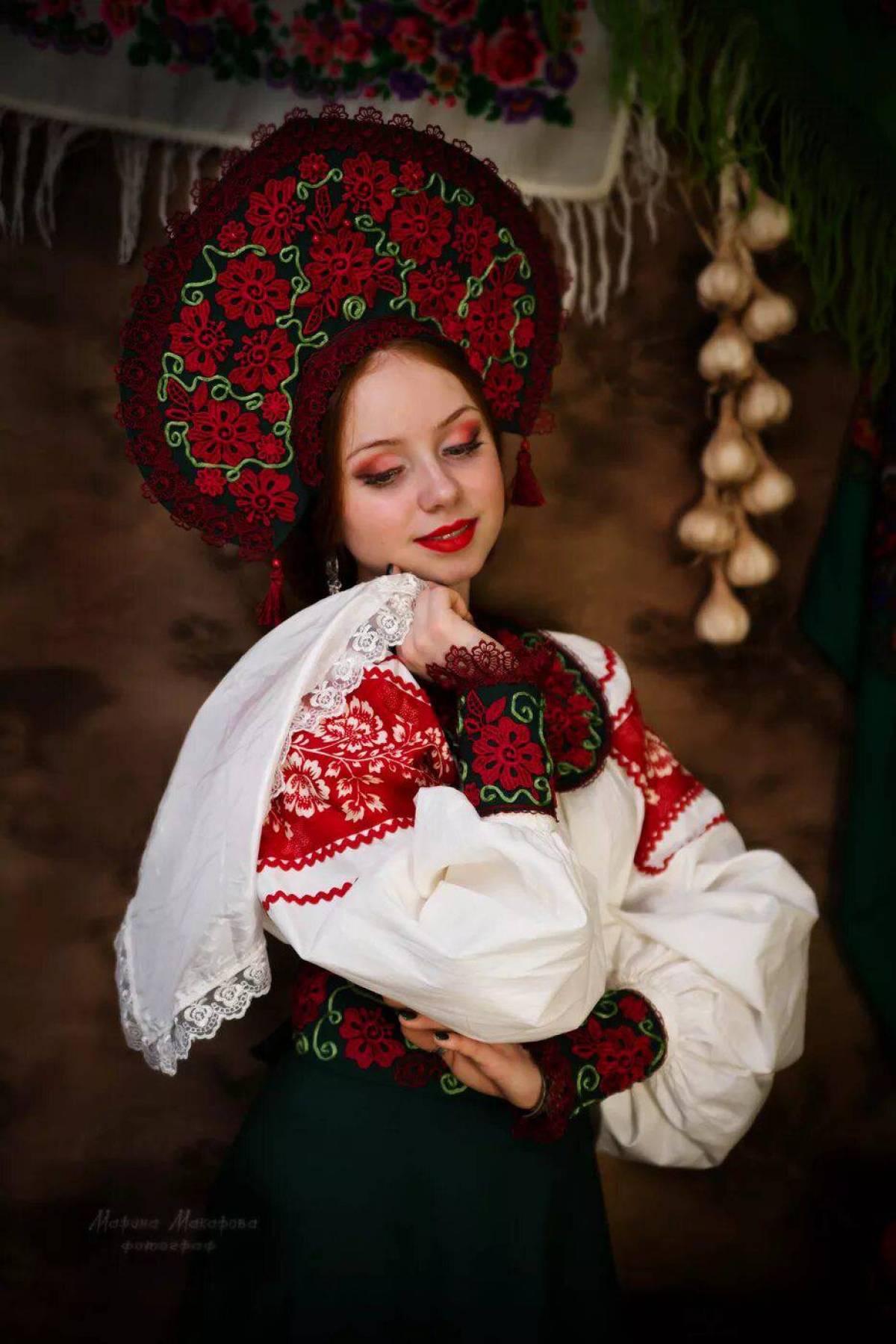 Women in Slavic costumes underwear in Rostov-on-Don
