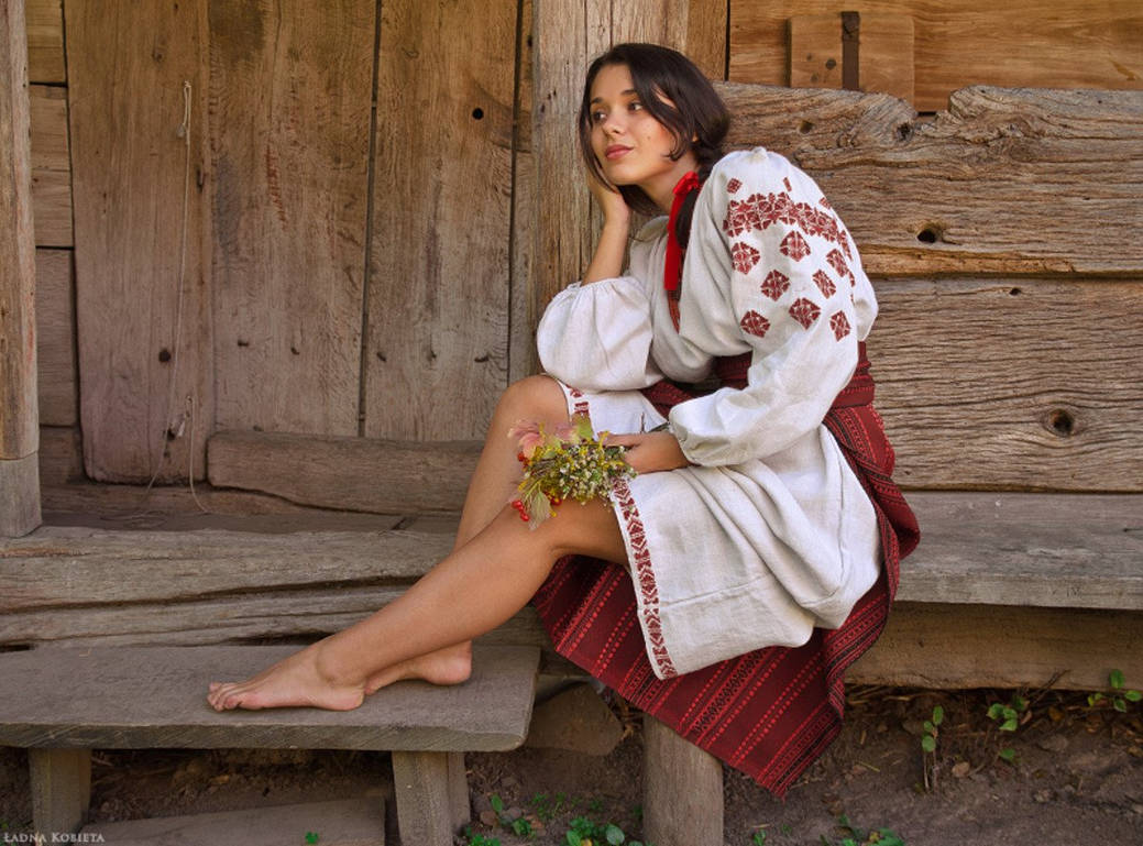 Women in Slavic costumes in Rostov-on-Don