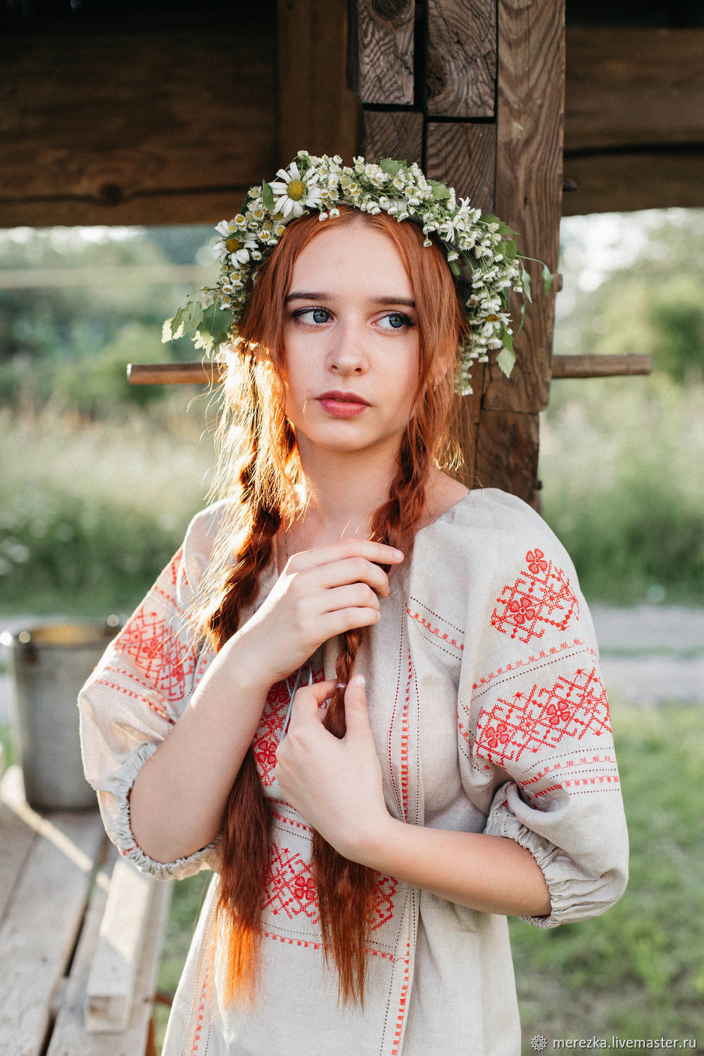 Girls in Slavic costumes in Rostov-on-Don