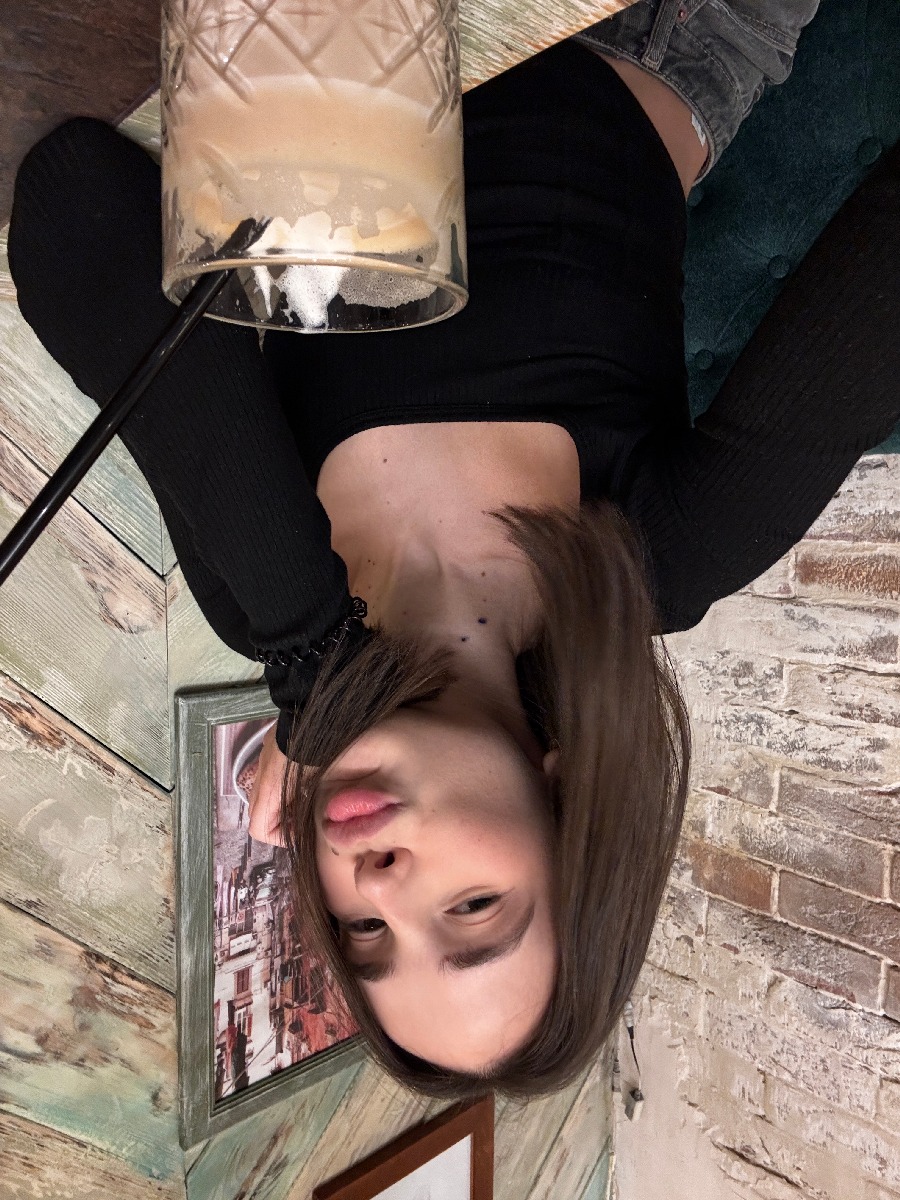 Fresh photos, fresh mood — Tina online in Rostov-on-Don